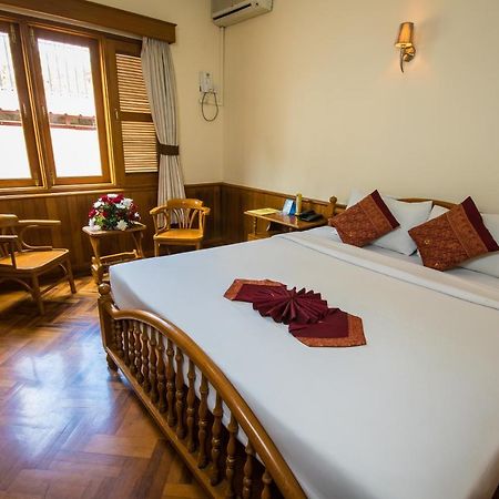 Win Unity Hotel Pyin Oo Lwin Buitenkant foto