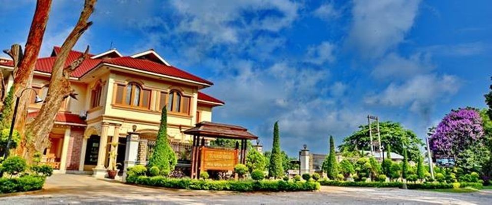 Win Unity Hotel Pyin Oo Lwin Buitenkant foto